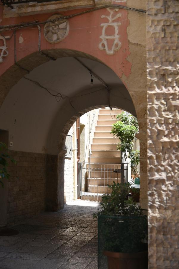Corte Trecantaia 11 Holiday Hotel Bari Exterior photo
